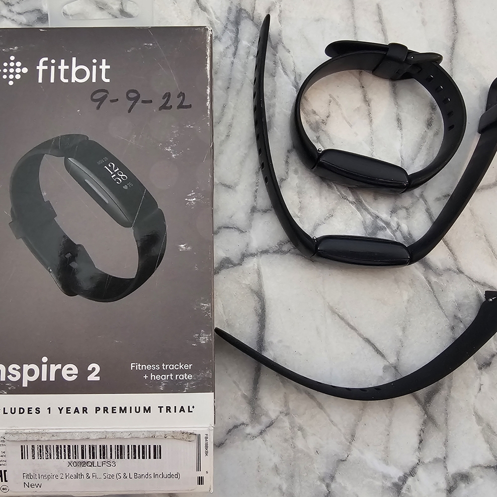 2 Fitbit Inspire 2 Midnight Black Trackers With 1/2 Extra Band